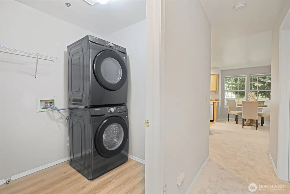 2560 118th Avenue SE #3-201 Bellevue, WA 98005