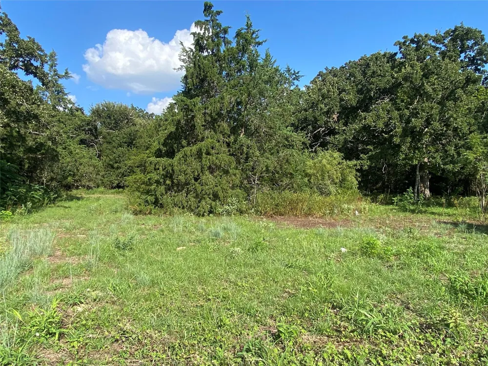 571 Railroad St Road Somerville, TX 77879