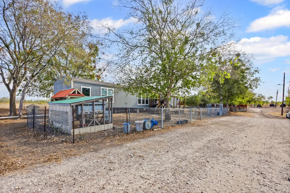 13800 Hokanson Road Del Valle, TX 78617