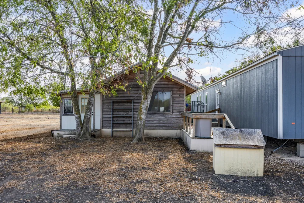 13800 Hokanson Road Del Valle, TX 78617