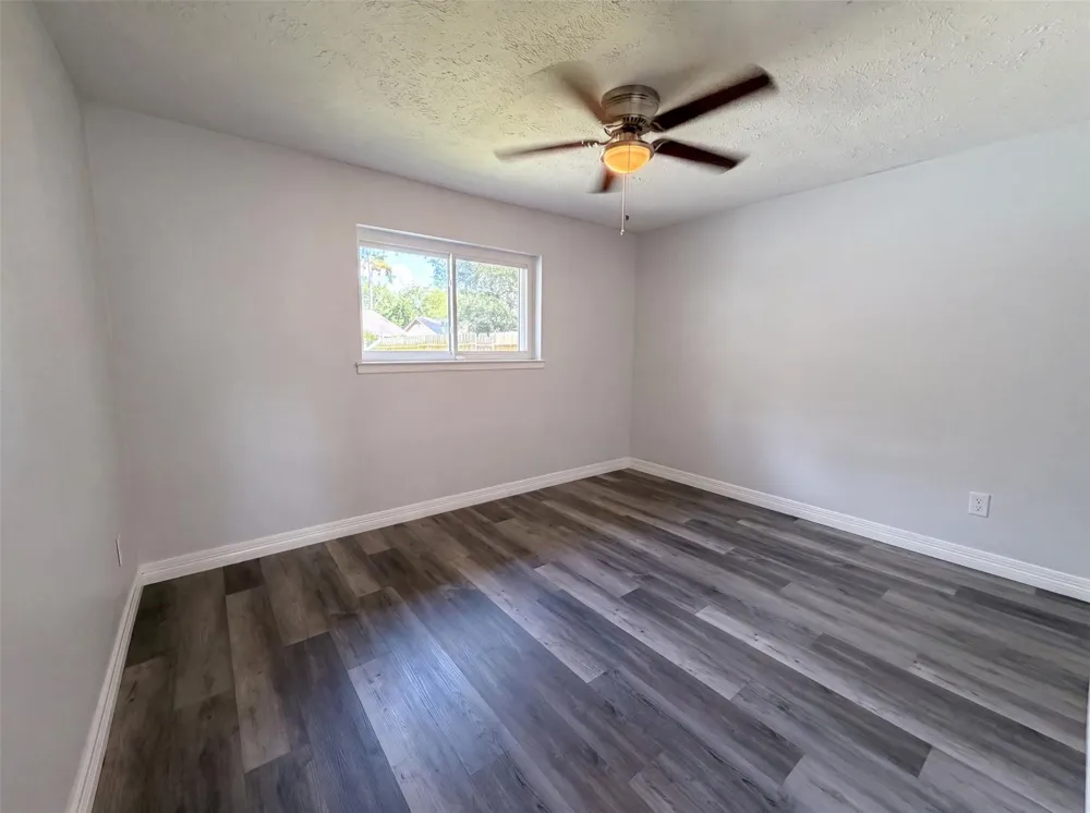 9314 Deanwood Street Houston, TX 77040
