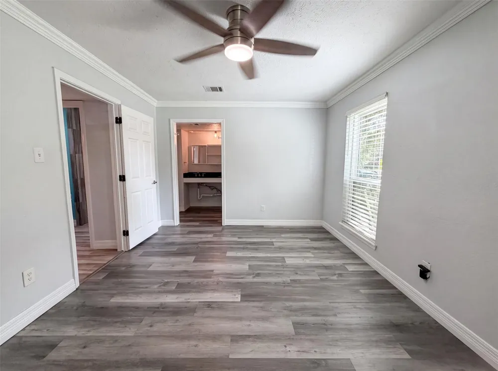 9314 Deanwood Street Houston, TX 77040