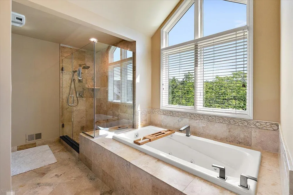 26151 Harbour Pointe Drive Harrison Charter Township, MI 48045