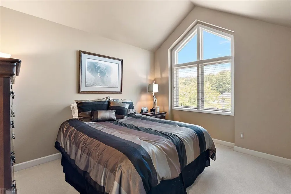 26151 Harbour Pointe Drive Harrison Charter Township, MI 48045