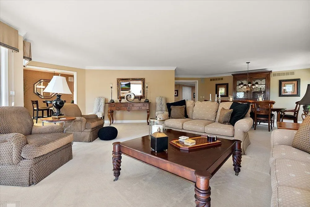 26151 Harbour Pointe Drive Harrison Charter Township, MI 48045