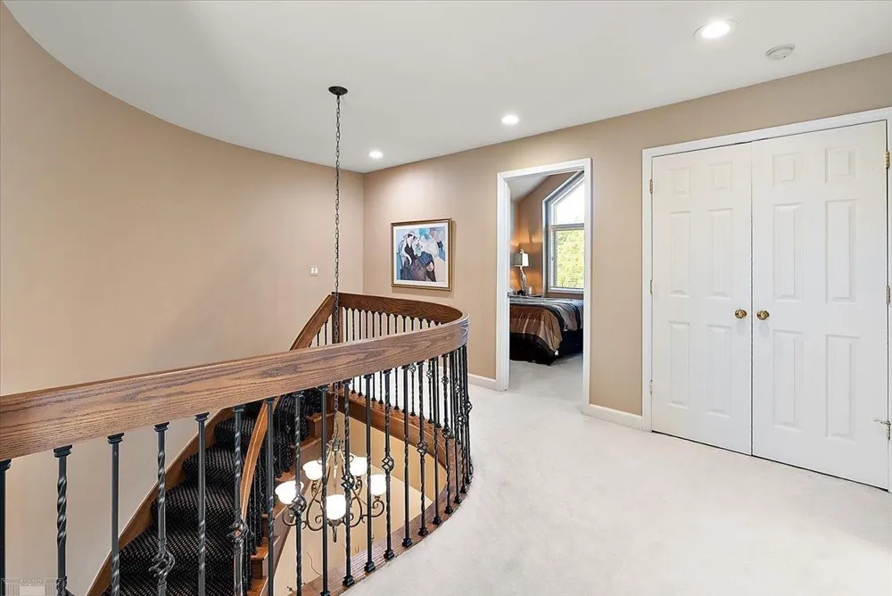 26151 Harbour Pointe Drive Harrison Charter Township, MI 48045