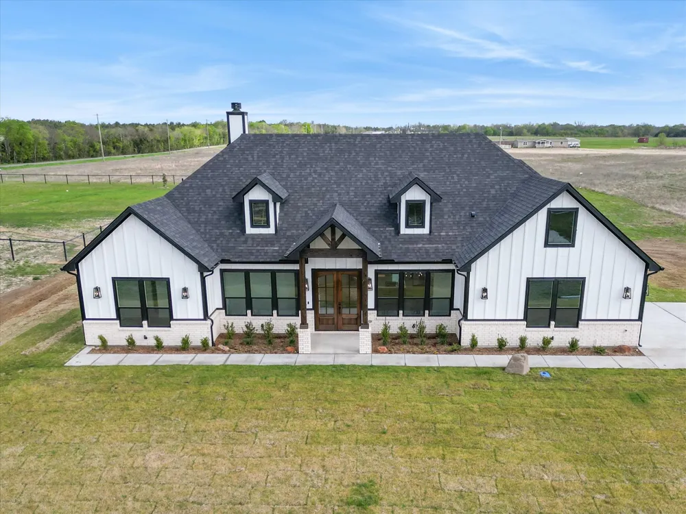 3209 Willow Road Celeste, TX 75423