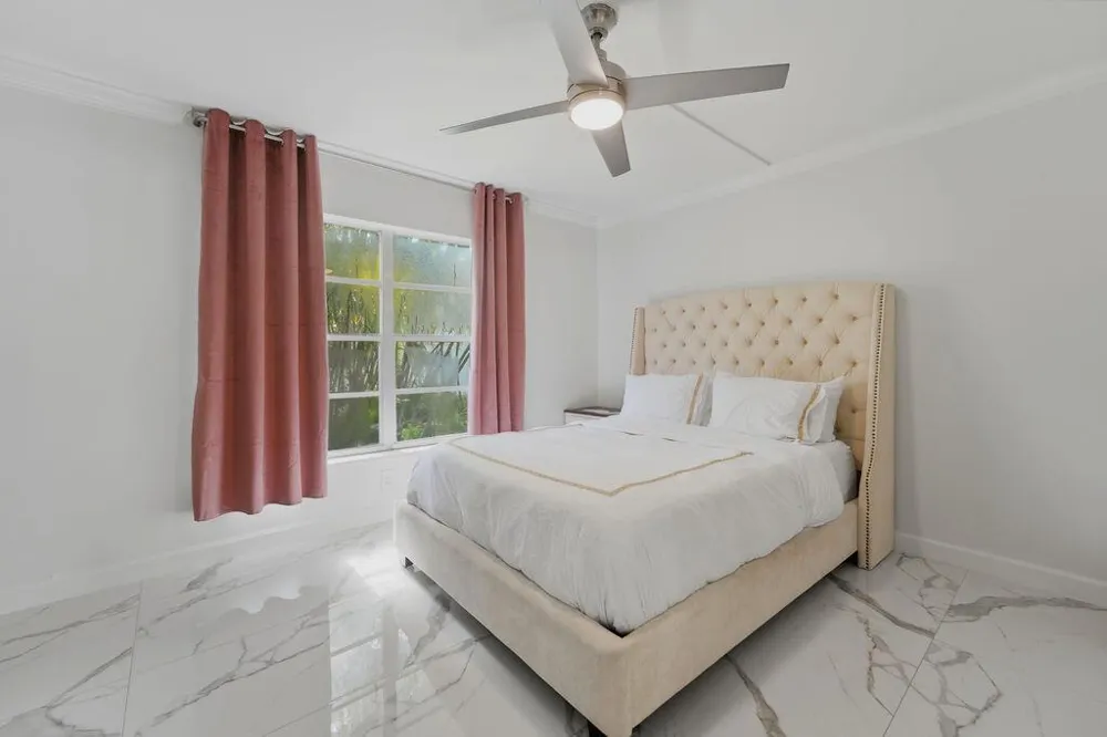 809 W Oakland Park Boulevard #K2 Oakland Park, FL 33311