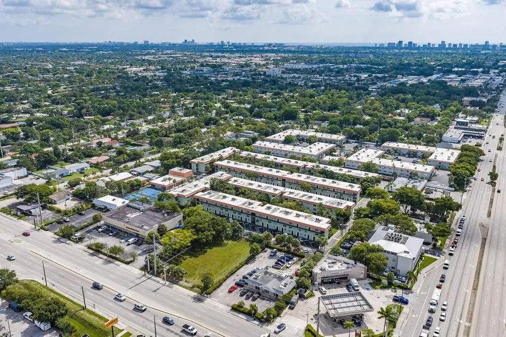 809 W Oakland Park Boulevard #K2 Oakland Park, FL 33311