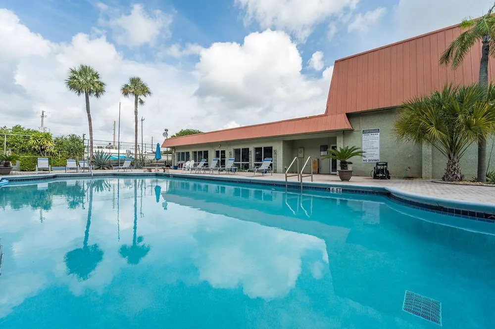 809 W Oakland Park Boulevard #K2 Oakland Park, FL 33311