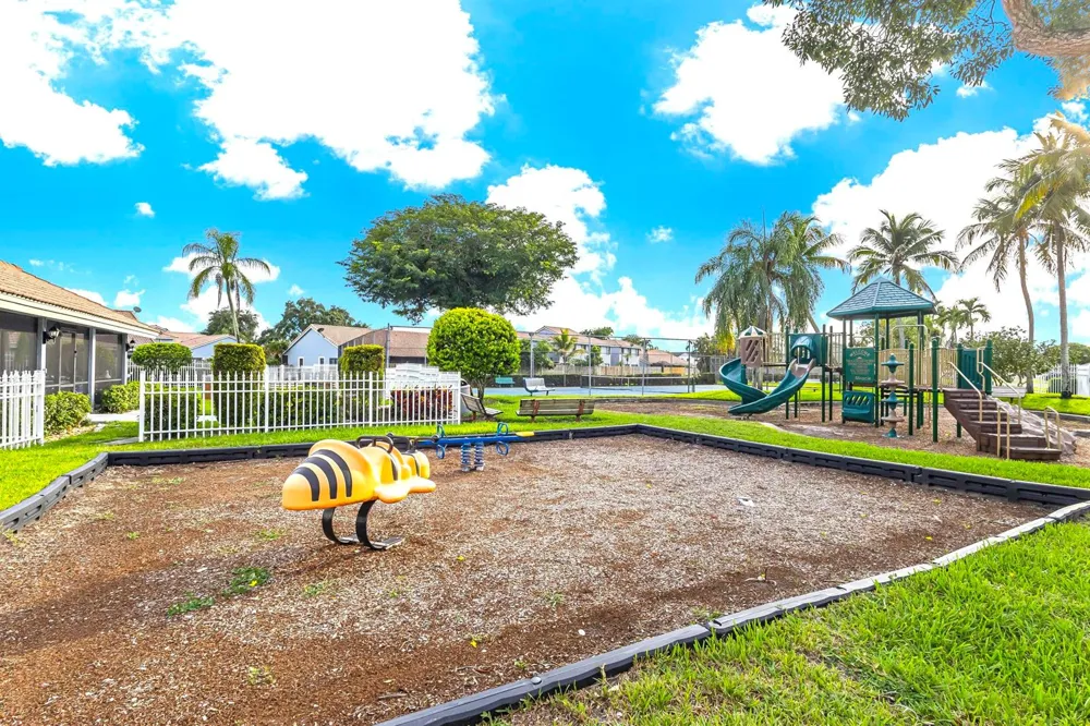9871 Watermill Circle #D Boynton Beach, FL 33437