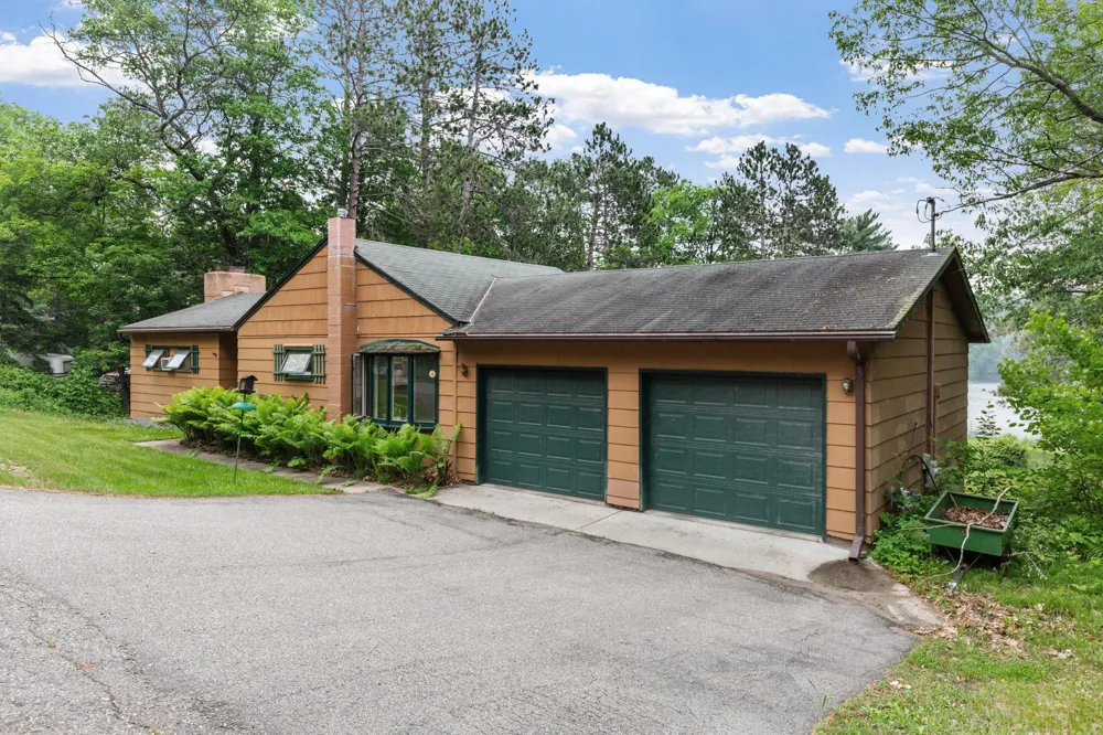 35893 Lake Street Cohasset, MN 55721
