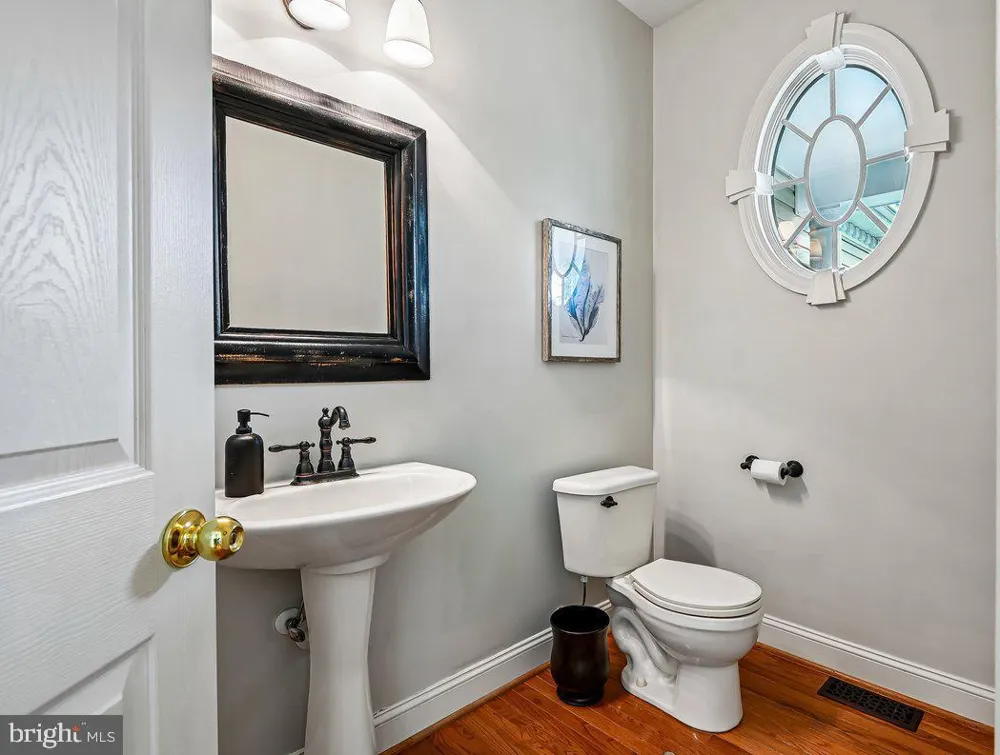 913 ENFIELD WAY Severn, MD 21144