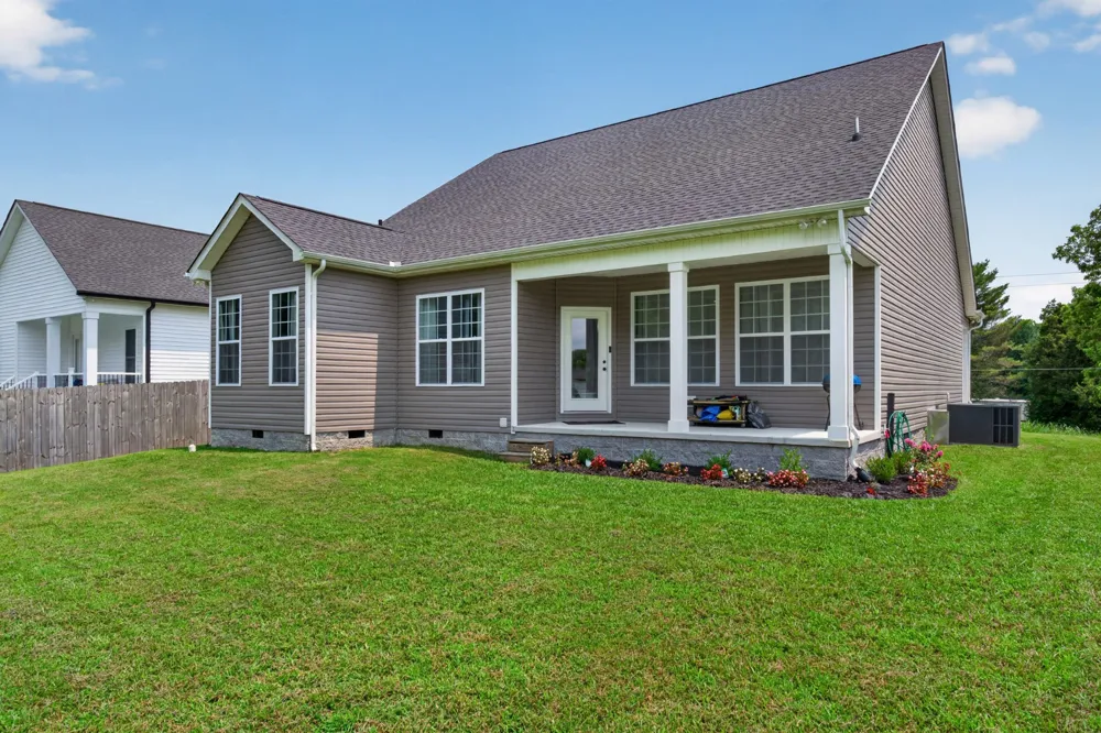 435 Colvert Lake Rd Smithville, TN 37166