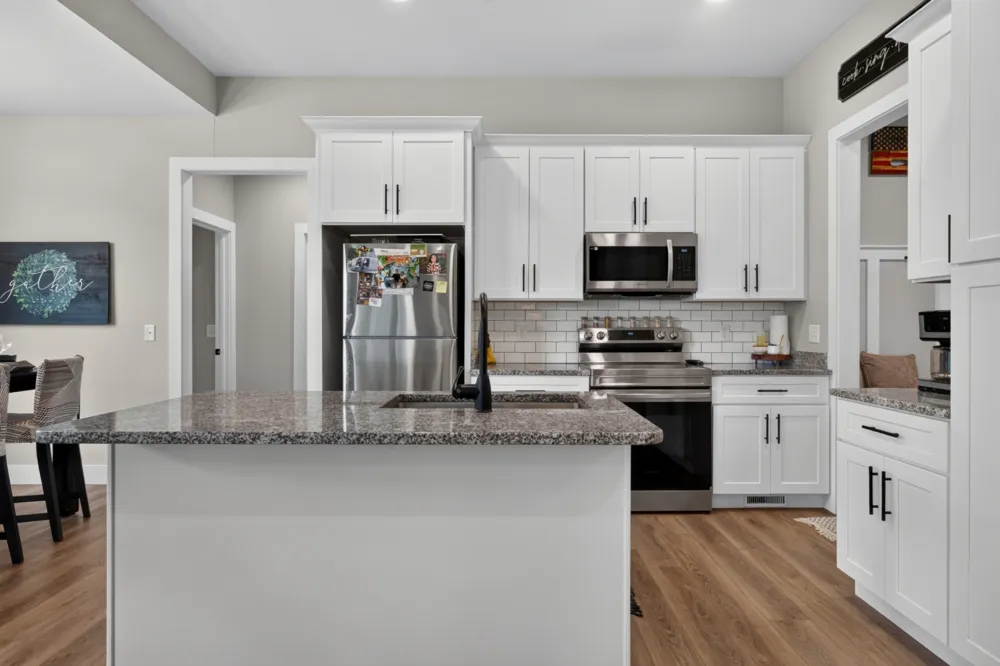 435 Colvert Lake Rd Smithville, TN 37166
