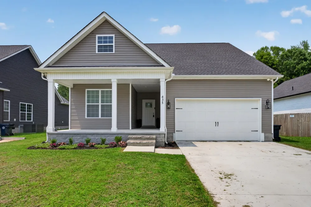435 Colvert Lake Rd Smithville, TN 37166