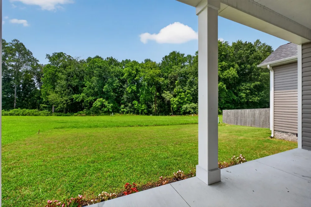 435 Colvert Lake Rd Smithville, TN 37166