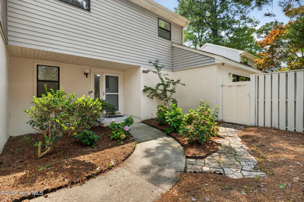 971 Birch Creek Drive Wilmington, NC 28403