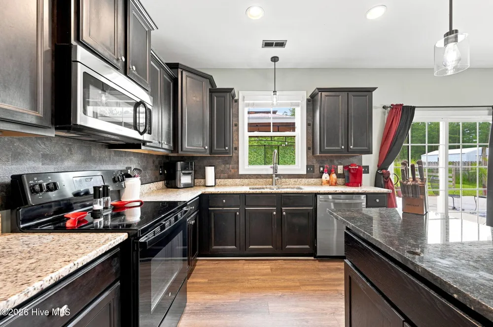 115 Cottle Court Richlands, NC 28574