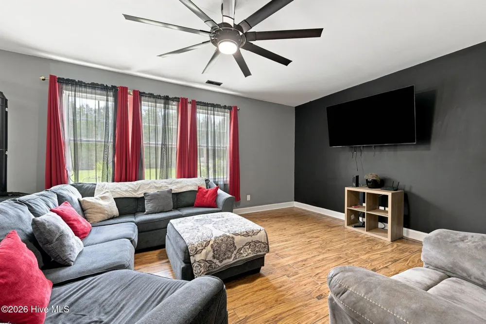 115 Cottle Court Richlands, NC 28574