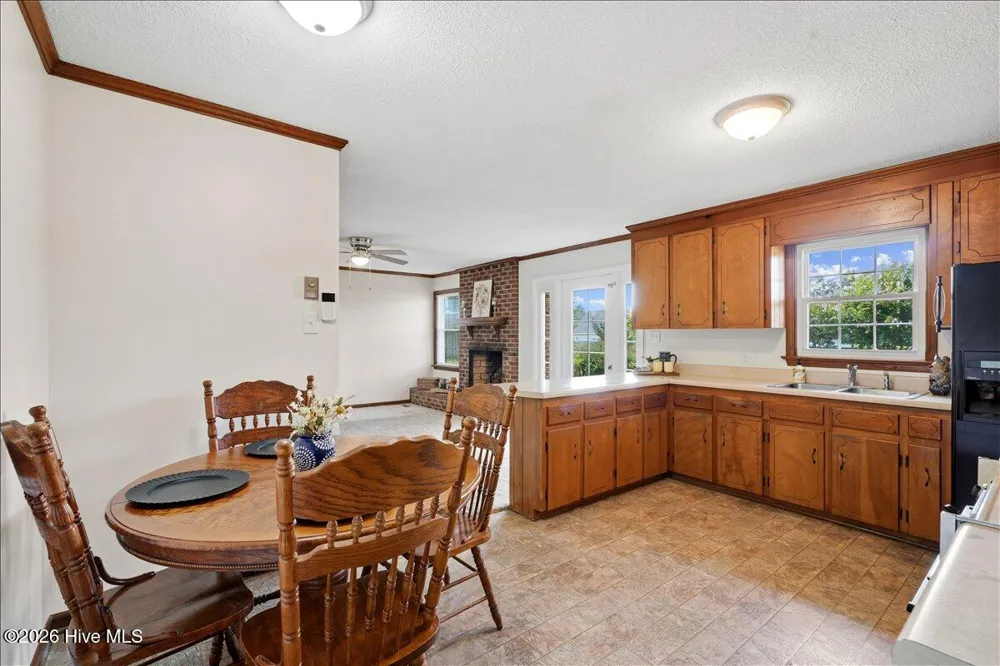 5419 Wayne Memorial Drive NE Pikeville, NC 27863
