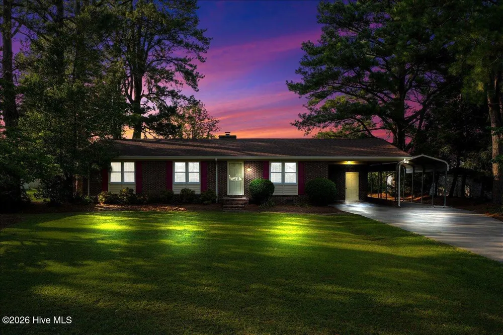 5419 Wayne Memorial Drive NE Pikeville, NC 27863