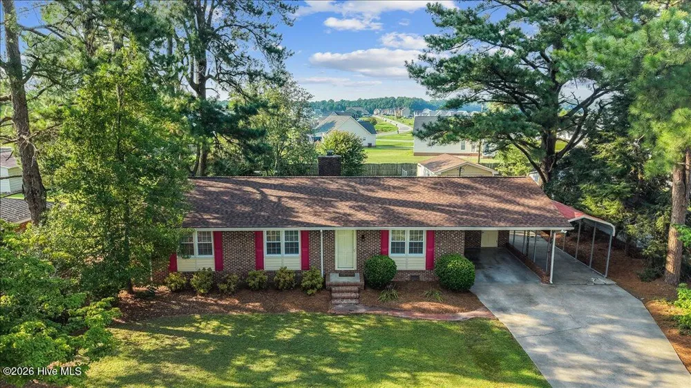 5419 Wayne Memorial Drive NE Pikeville, NC 27863