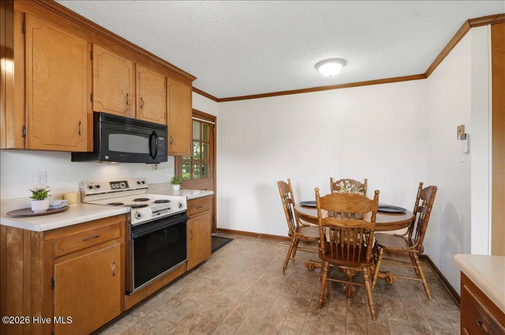5419 Wayne Memorial Drive NE Pikeville, NC 27863