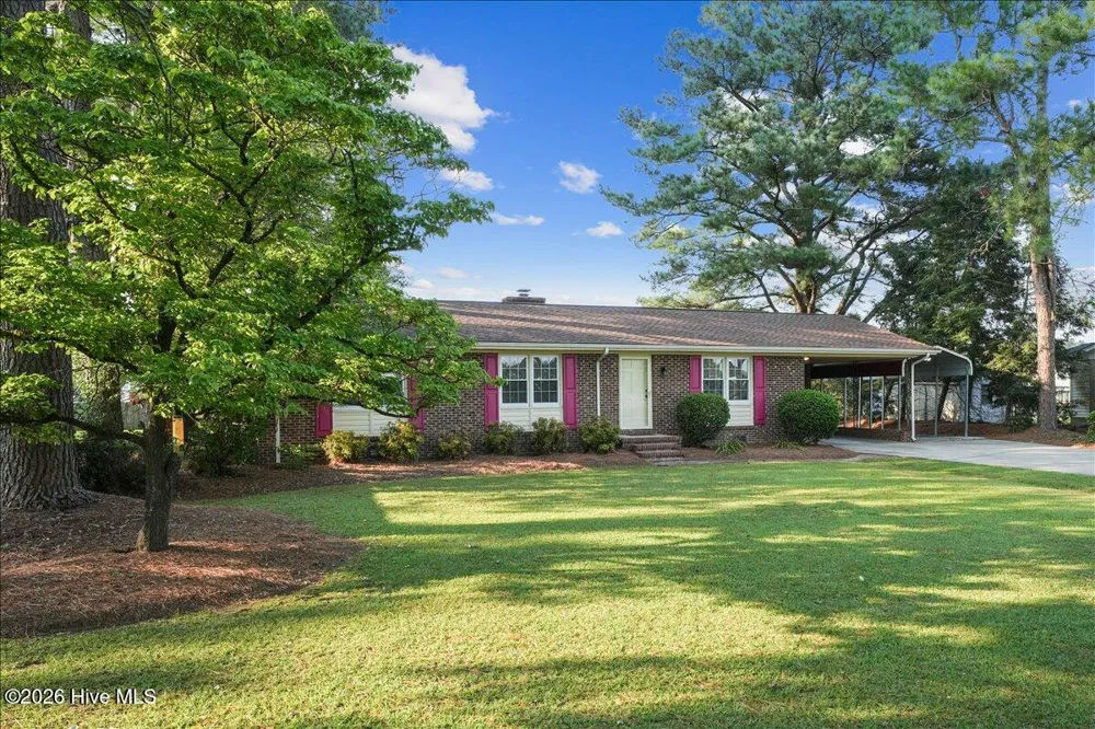 5419 Wayne Memorial Drive NE Pikeville, NC 27863
