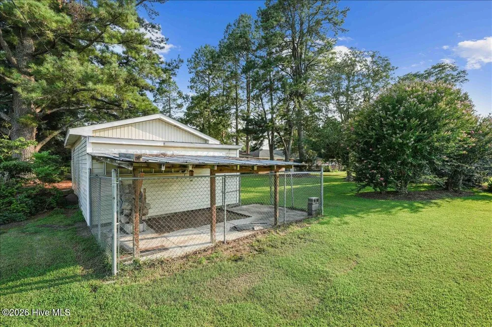 5419 Wayne Memorial Drive NE Pikeville, NC 27863