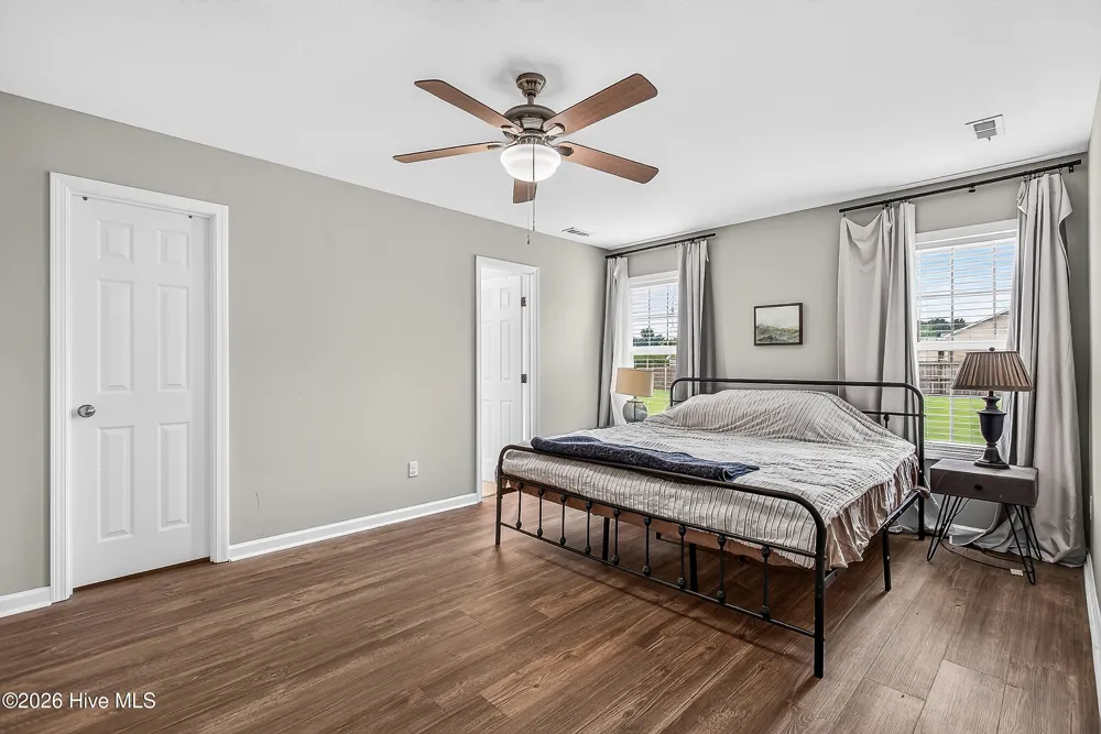 108 Farmington Drive Richlands, NC 28574