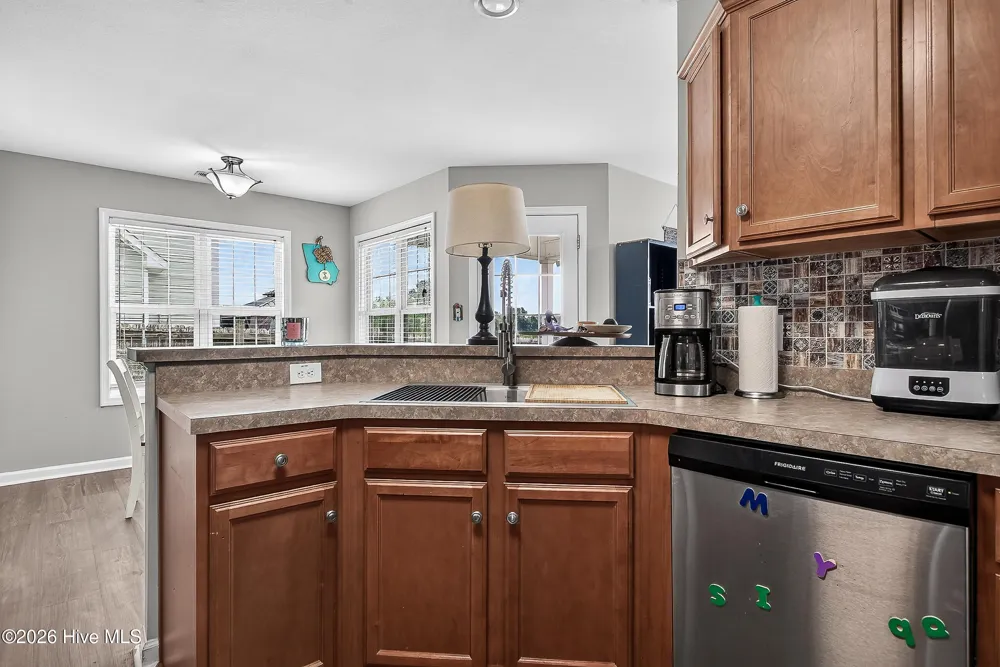 108 Farmington Drive Richlands, NC 28574