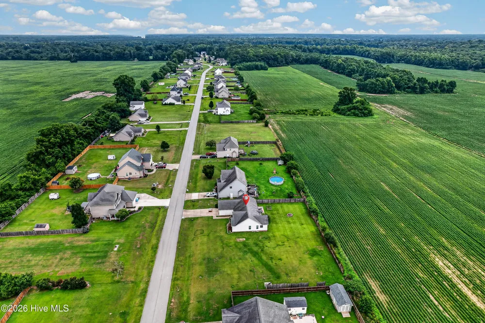 108 Farmington Drive Richlands, NC 28574