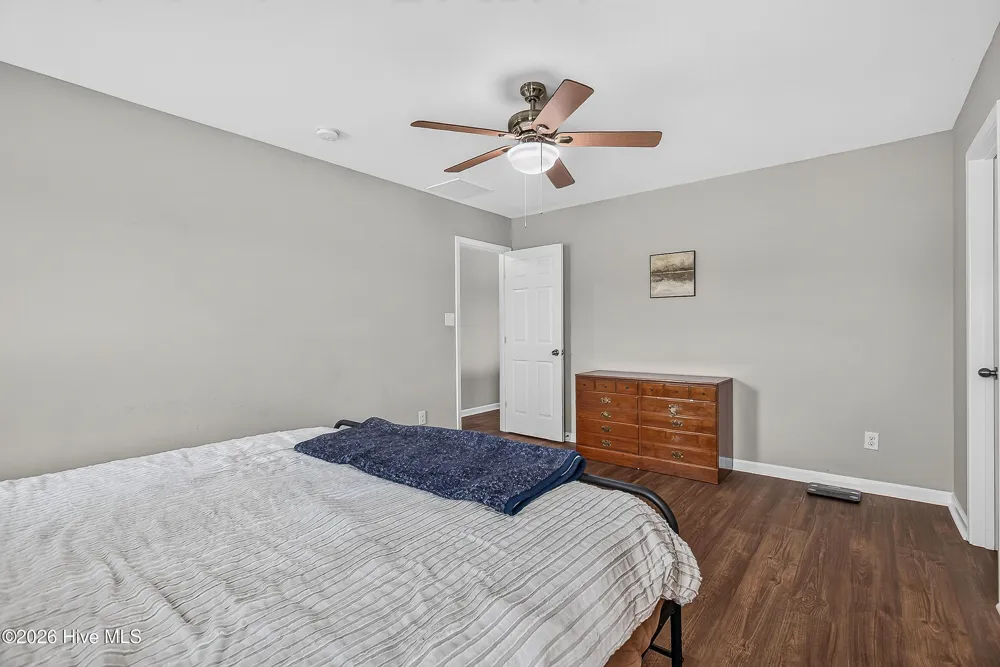 108 Farmington Drive Richlands, NC 28574
