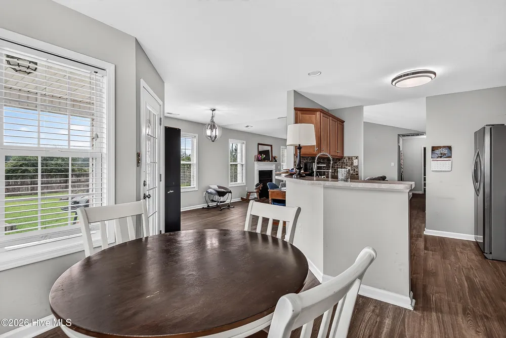 108 Farmington Drive Richlands, NC 28574
