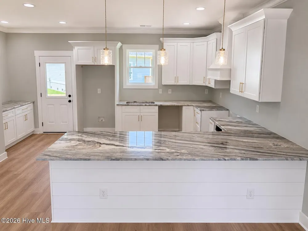 102 River Club Drive Beaufort, NC 28516