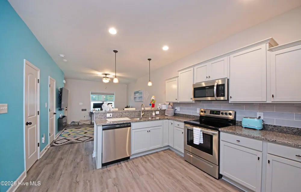 7 Catalina Circle Swansboro, NC 28584