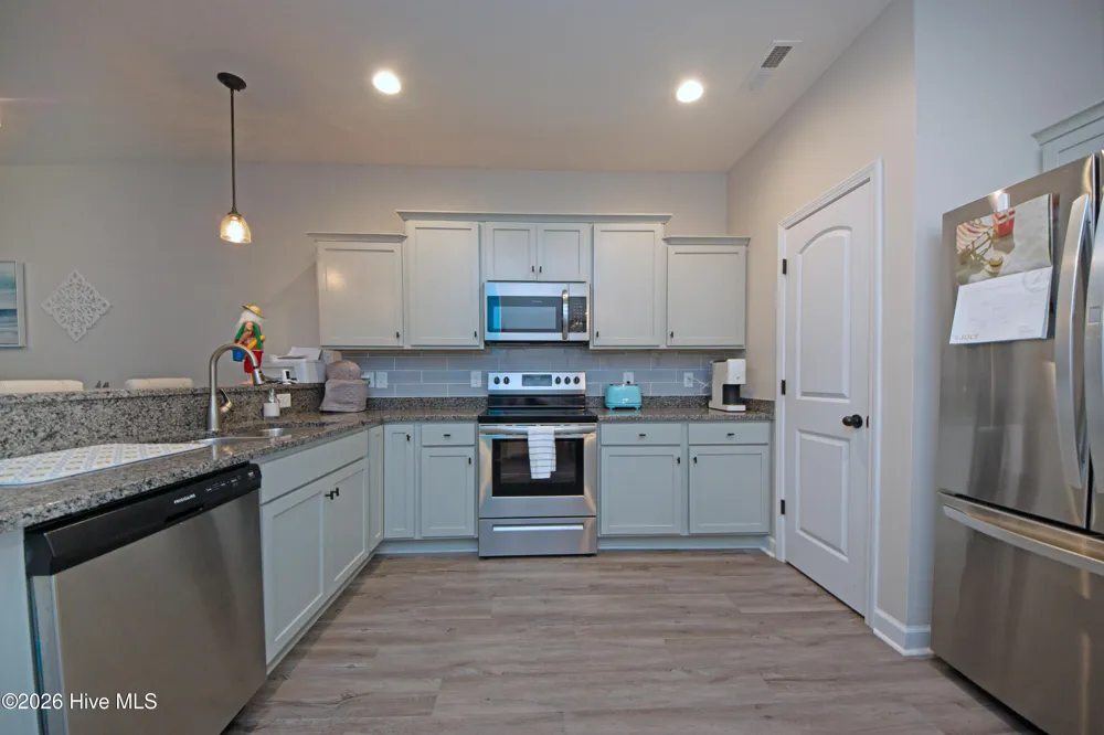 7 Catalina Circle Swansboro, NC 28584