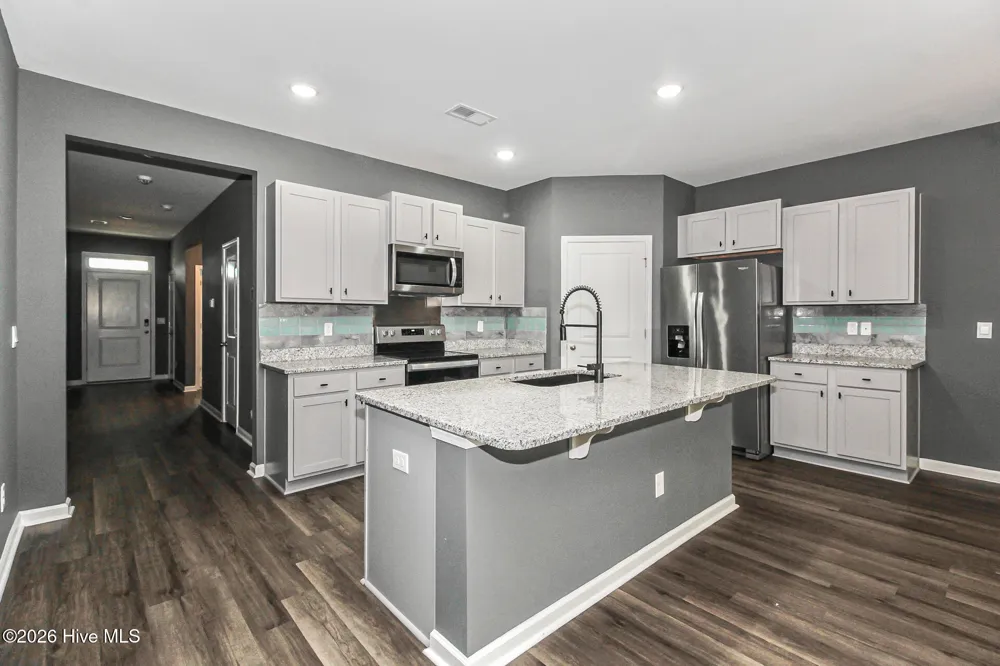 464 St Kitts Way Winnabow, NC 28479
