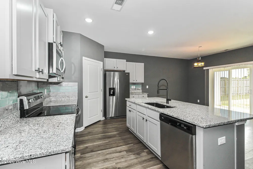 464 St Kitts Way Winnabow, NC 28479