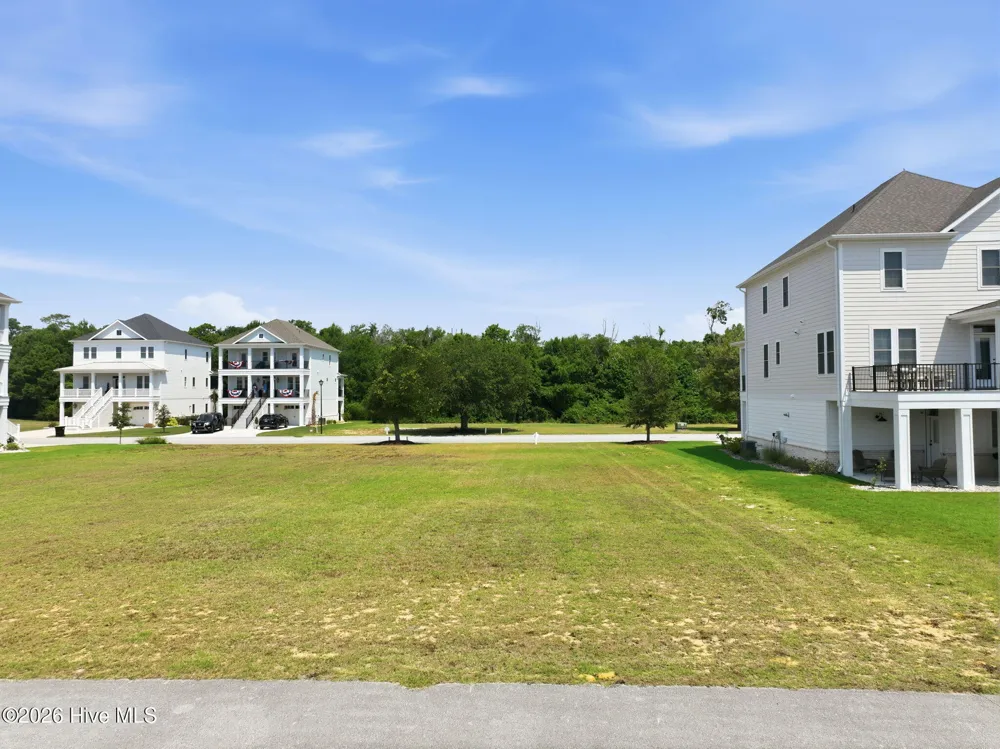 211 Colleton Square Newport, NC 28570