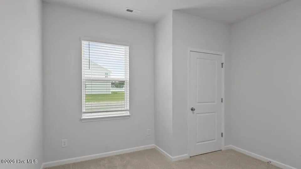 1087 Aviator Lane Ayden, NC 28513