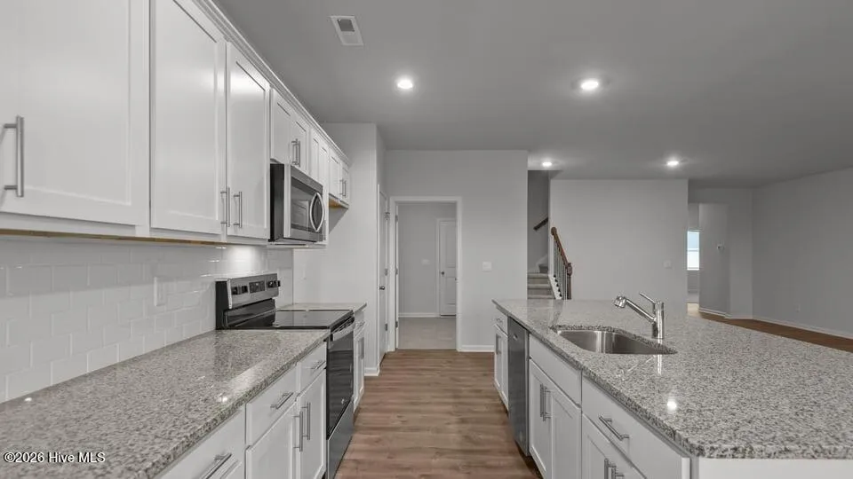 1087 Aviator Lane Ayden, NC 28513