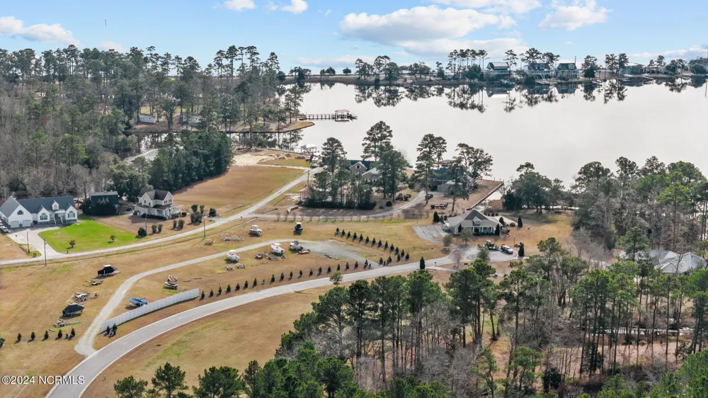 137 Ocracoke Drive Oriental, NC 28571