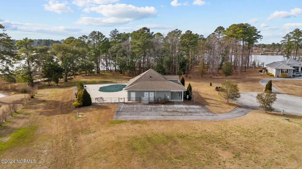 137 Ocracoke Drive Oriental, NC 28571