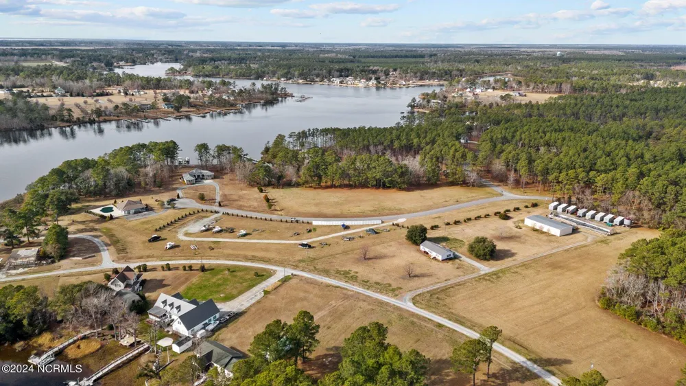137 Ocracoke Drive Oriental, NC 28571