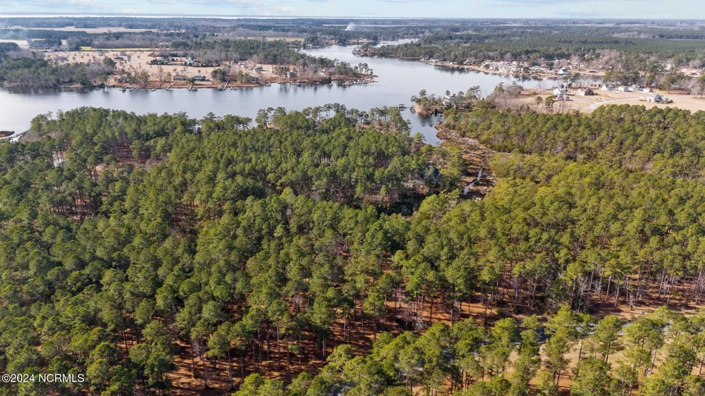137 Ocracoke Drive Oriental, NC 28571