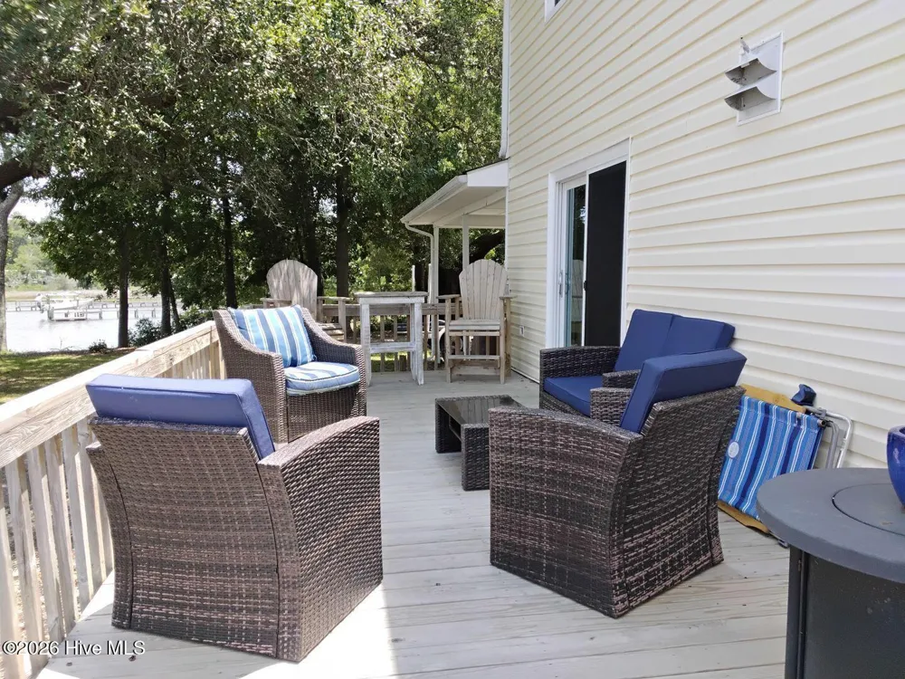 482 Vfw Road Cedar Point, NC 28584