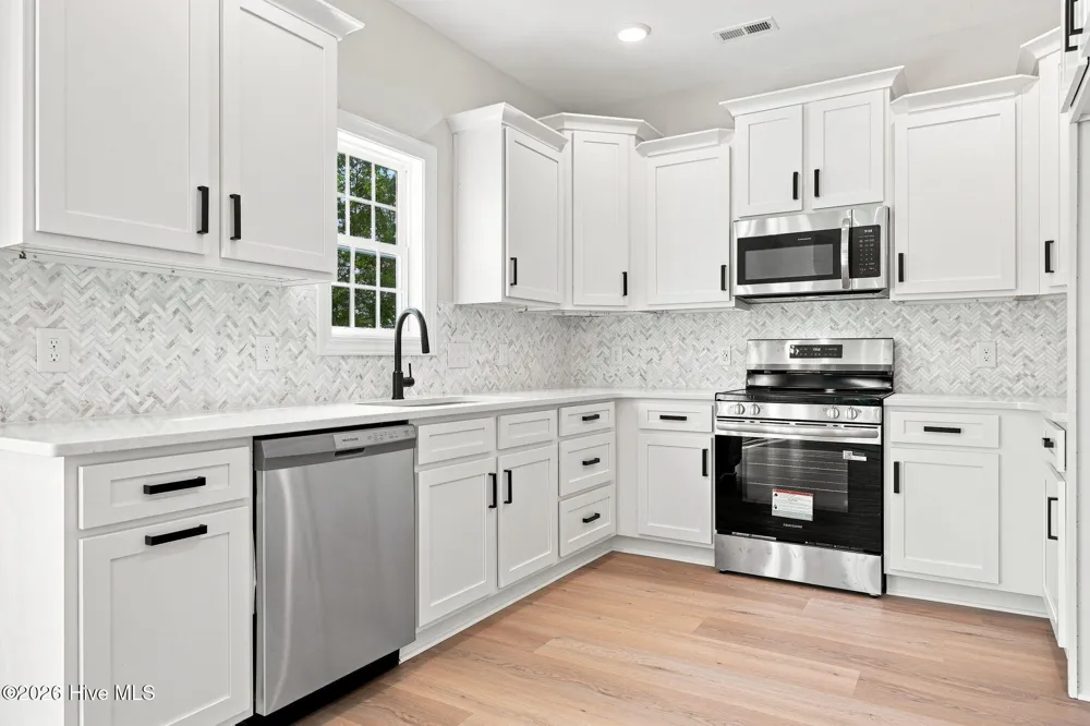 433 Pepperbush Court Ayden, NC 28513