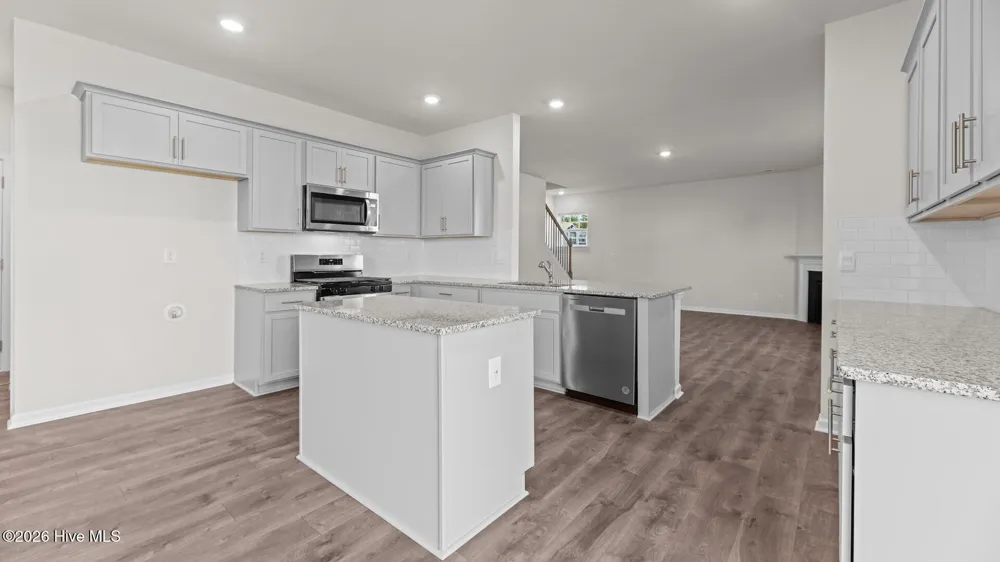 1091 Aviator Lane Ayden, NC 28513